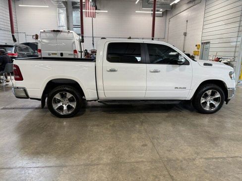 Used 2022 RAM 1500 Laramie AWD/4WD image 6