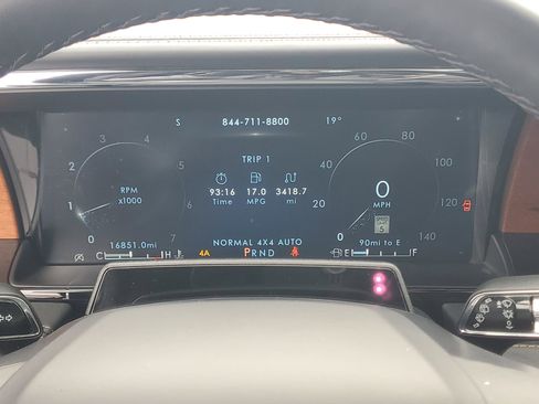 Certified 2024 Lincoln Navigator Black Label image 15