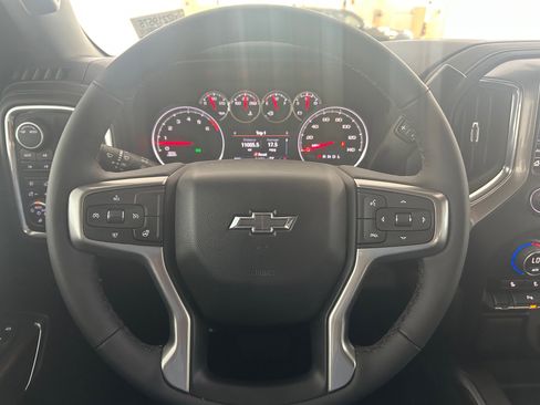 Used 2022 Chevrolet Silverado 1500 RST AWD/4WD image 19