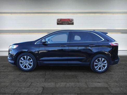 Used 2019 Ford Edge Titanium w/ Equipment Group 301A FWD image 4