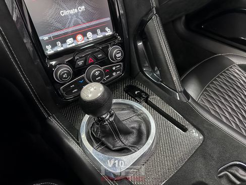 Used 2014 SRT Viper GTS w/ GTS Laguna Interior Package RWD image 38