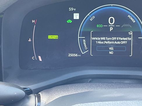 Used 2025 Toyota Camry LE image 39