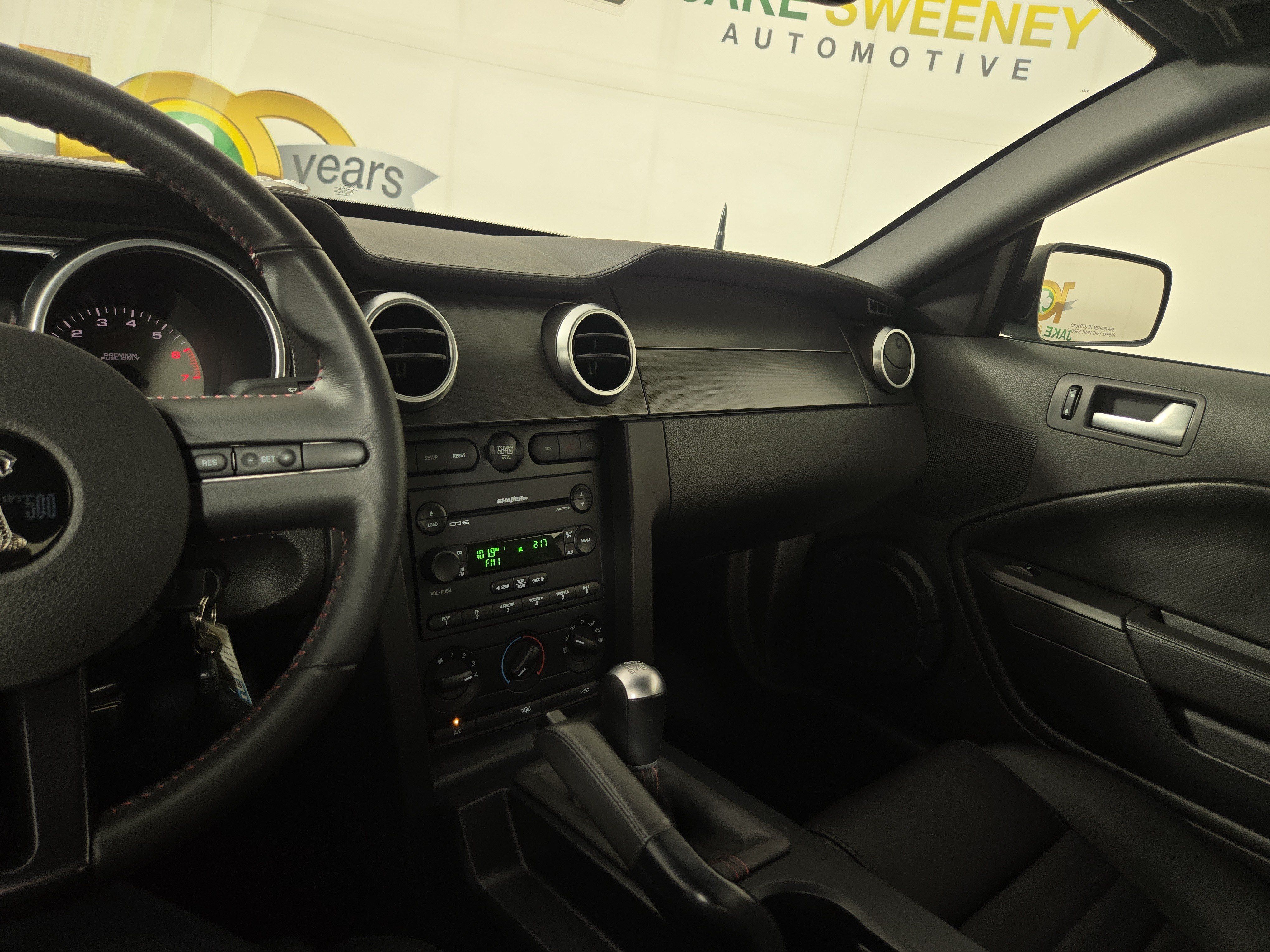 Used 2007 Ford Mustang Shelby GT500 RWD image 22