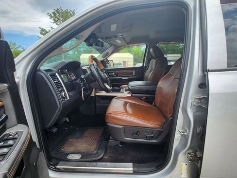 Used 2014 RAM 1500 Laramie Longhorn w/ Convenience Group AWD/4WD image 10