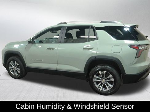 Used 2025 Chevrolet Equinox LT w/ Convenience Package II FWD image 10