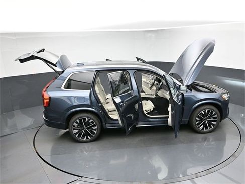 New 2026 Volvo XC90 B6 Ultra image 49