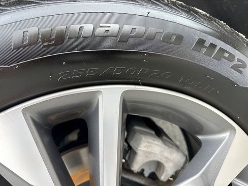 Used 2023 INFINITI QX60 Luxe image 30