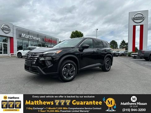 Certified 2026 Nissan Rogue SV AWD/4WD image 1