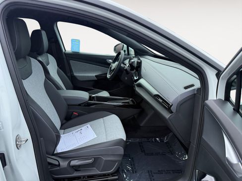 Certified 2023 Volkswagen ID.4 Pro RWD image 19