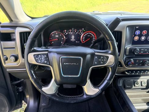 Used 2016 GMC Sierra 1500 Denali w/ Enhanced Driver Alert Package RWD image 20