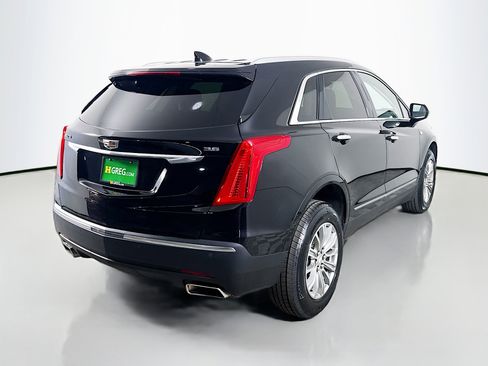 Used 2018 Cadillac XT5 Luxury w/ Driver Awareness Package image 10