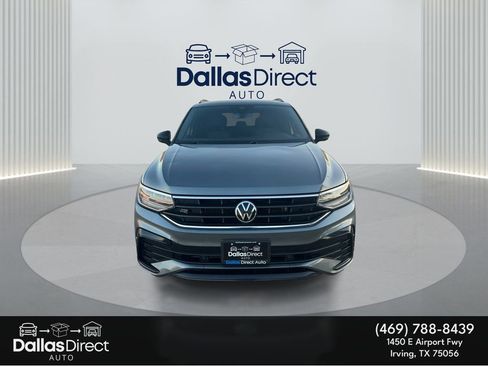 Used 2022 Volkswagen Tiguan SE R-Line image 3