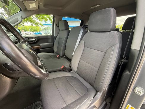 Used 2021 Chevrolet Silverado 1500 LT AWD/4WD image 23