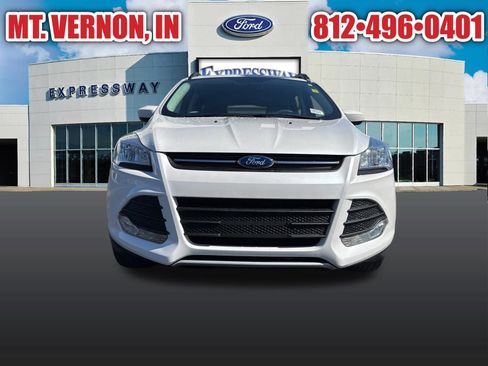 Used 2016 Ford Escape SE w/ Equipment Group 201A AWD/4WD image 2