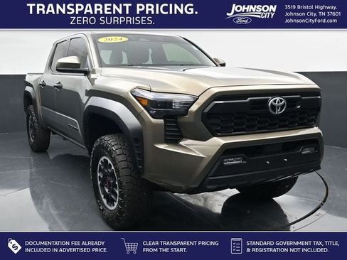 Used 2024 Toyota Tacoma TRD Off-Road AWD/4WD image 1