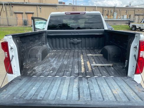 Used 2024 Chevrolet Silverado 1500 LT Trail Boss w/ Protection Package AWD/4WD image 28