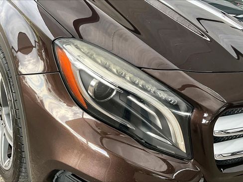Used 2015 Mercedes-Benz GLA 250 4MATIC image 27