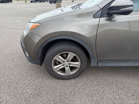Used 2013 Toyota RAV4 XLE image 9