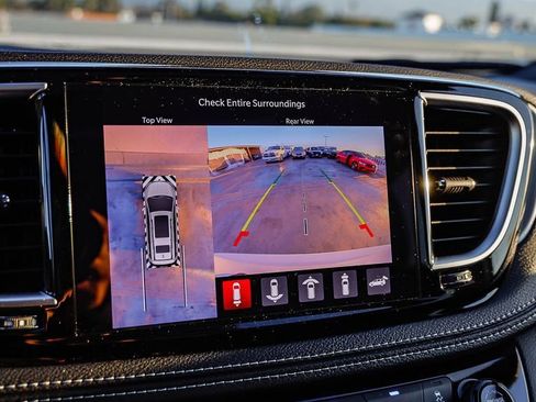 New 2026 Chrysler Pacifica Limited w/ S Appearance Package image 29