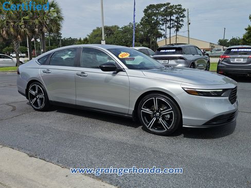 Used 2024 Honda Accord Sport image 7