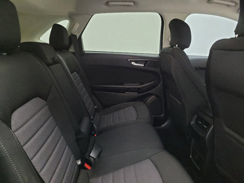 Used 2016 Ford Edge SE AWD/4WD image 19