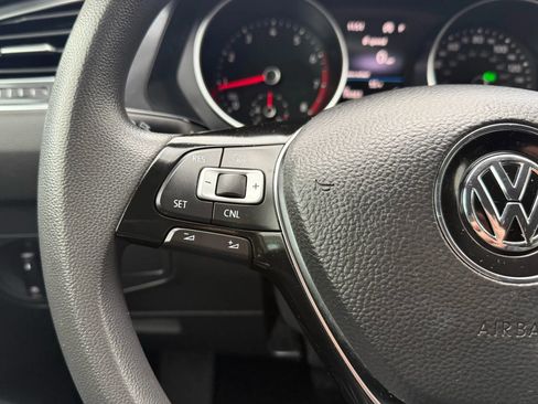 Used 2018 Volkswagen Tiguan S AWD/4WD image 13