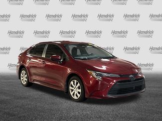 Used 2025 Toyota Corolla LE FWD video 2