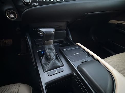 Used 2021 Lexus ES 350 ES 350 Sedan 4D image 22