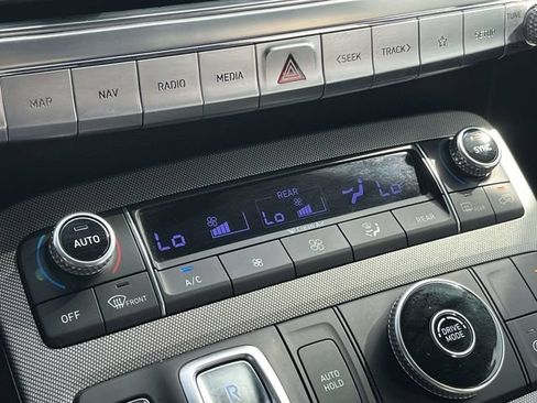 Used 2022 Hyundai Palisade Calligraphy FWD image 35