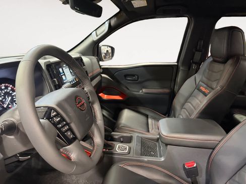 Used 2026 Nissan Frontier PRO-4X w/ Pro Premium Package AWD/4WD image 10