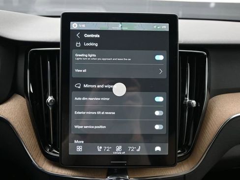 New 2026 Volvo XC60 B5 Plus w/ Protection Package Premier image 18