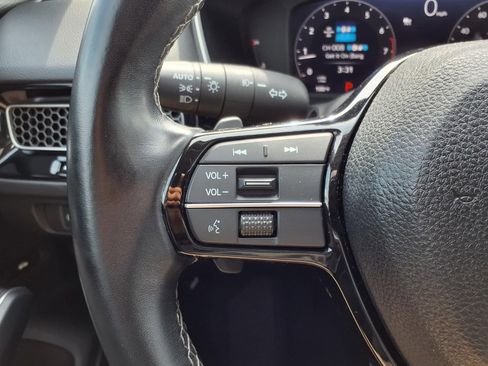 Used 2023 Honda Civic Touring image 17