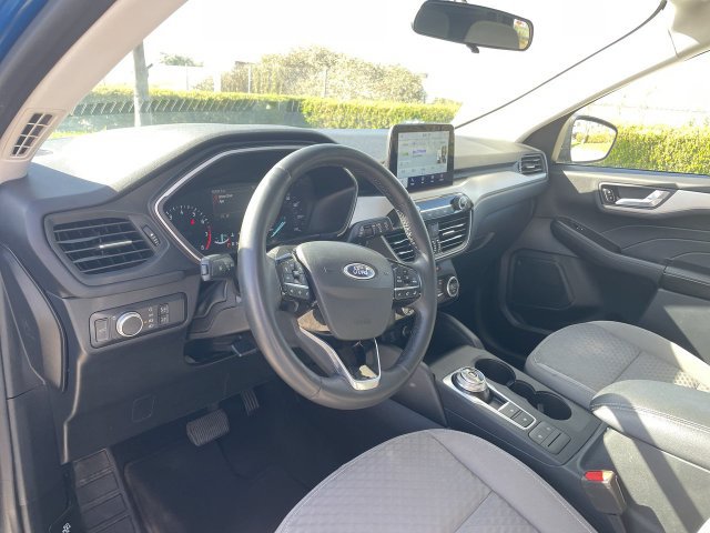 Used 2021 Ford Escape SE w/ SE Sport Appearance Package FWD image 10