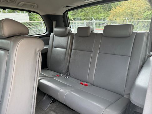 Used 2011 Toyota Sequoia Limited AWD/4WD image 11