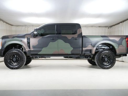 Used 2023 Ford F250 XLT w/ Tremor Off-Road Package image 2