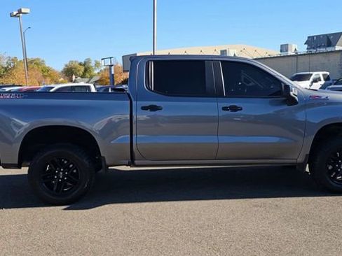 Used 2021 Chevrolet Silverado 1500 LT Trail Boss w/ Bed Protection Package AWD/4WD image 9