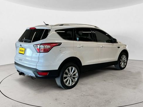 Used 2017 Ford Escape Titanium AWD/4WD image 5