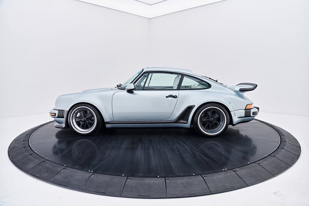 Used 1990 Porsche 911 Carrera image 16