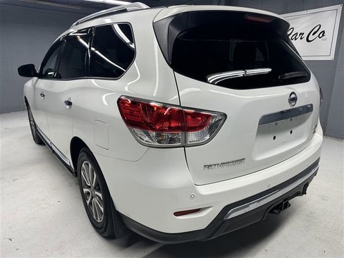 Used 2014 Nissan Pathfinder SL w/ SL Premium Package image 9