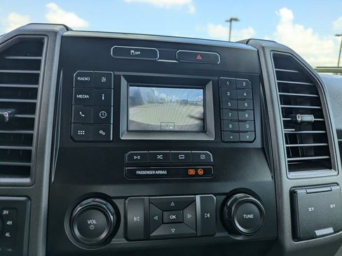 Used 2022 Ford F550 4x4 Crew Cab Super Duty w/ Power Equipment Group image 23