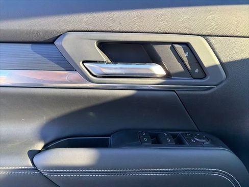 New 2026 GMC Terrain Elevation image 22