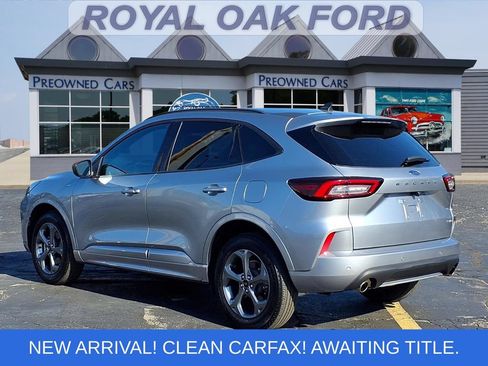 Certified 2024 Ford Escape ST-Line w/ Tech Pack #1 AWD/4WD image 2