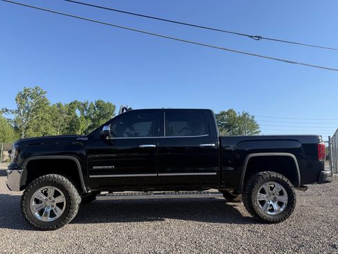 Used 2017 GMC Sierra 1500 SLT image 1