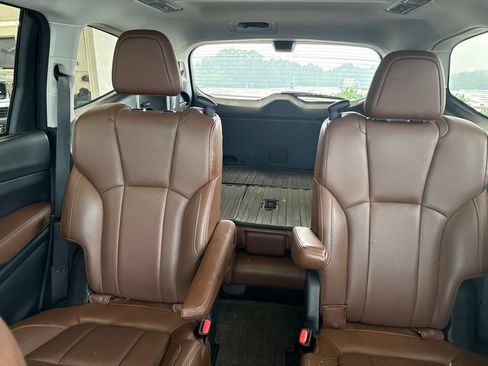 Used 2021 Subaru Ascent Touring w/ Popular Package #2A AWD/4WD image 28
