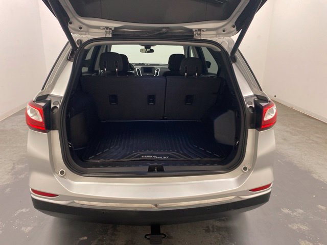 Used 2020 Chevrolet Equinox LT w/ Driver Convenience Package AWD/4WD image 26