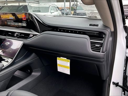 New 2026 INFINITI QX80 Pure RWD image 19