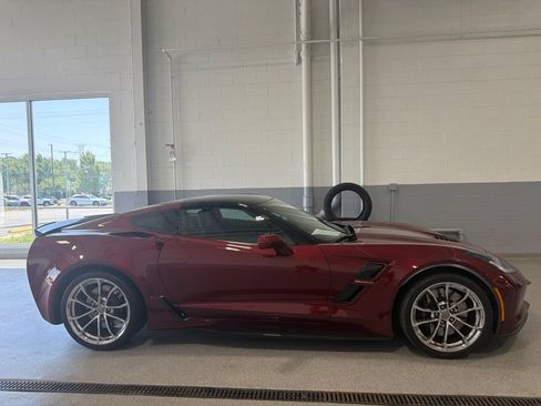 Used 2017 Chevrolet Corvette Grand Sport RWD image 5