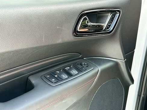 Used 2025 Dodge Durango R/T image 18