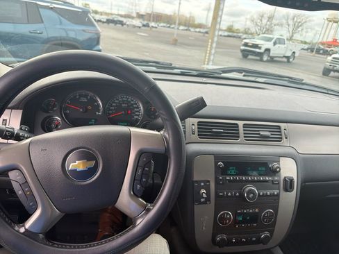 Used 2013 Chevrolet Silverado 3500 LTZ w/ LTZ Plus Package image 15