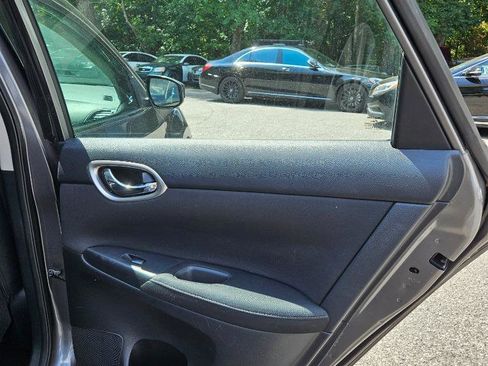 Used 2015 Nissan Sentra SV image 26